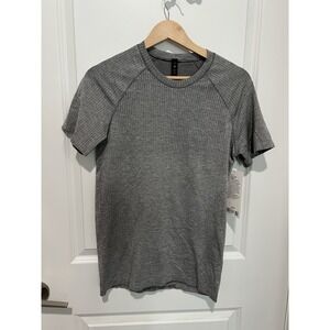 Lululemon Metal Vent Tech Short Sleeve Mens Size XS NWT Gray $78 Running